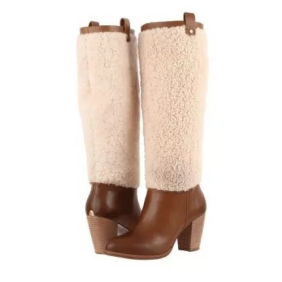 UGG Shoes - Ugg Ava exposed shearling Boots